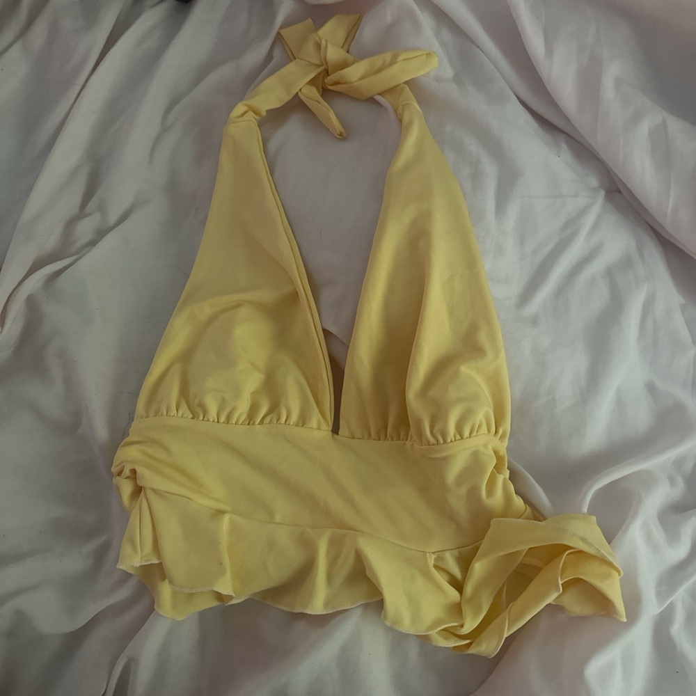 SHEIN Yellow Halter Crop Top